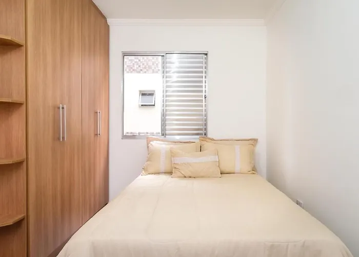 Apartamento A 100 Metros Da Praia - 01 Dormitorio - Edificio Agua Viva