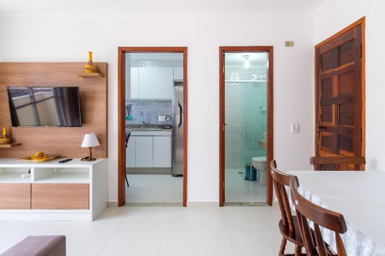 A 100 Metros Da - 01 - Edificio Agua Viva Apartment Ubatuba