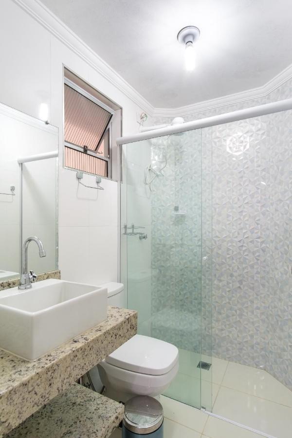 Apartamento Ed. água Viva - 100 Metros Da *